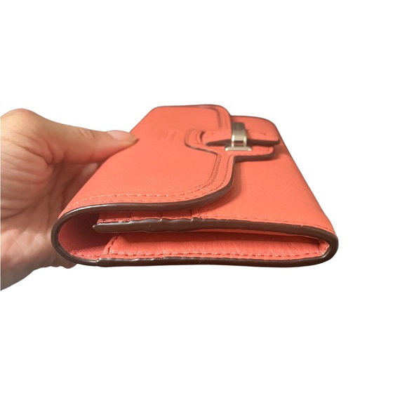 Coach Coral Bifold Leather Wallet - Picture 5 of 11